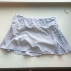 Play off the pleats lululemon skirt